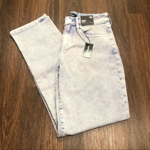 Express Mid Rise Lilac Tinted Boyfriend Jeans - Picture 3 of 4